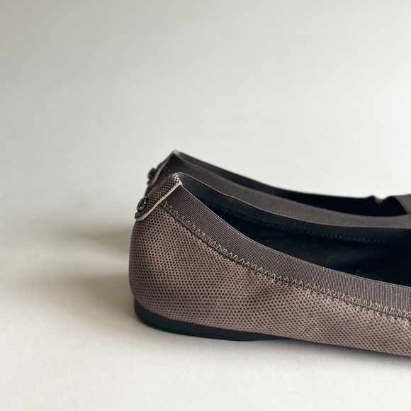 Stuart Weitzman Brown Genuine Leather Ballet Flats size 8.5 - Picture 15 of 16